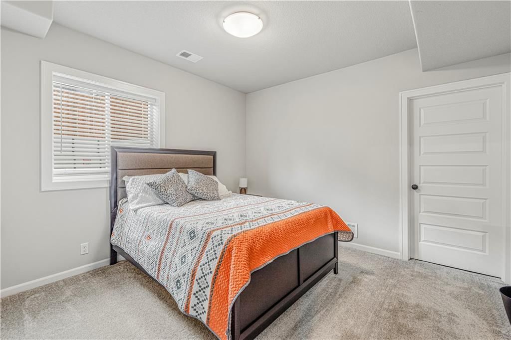 604 SW Meadowood Drive — photo 21