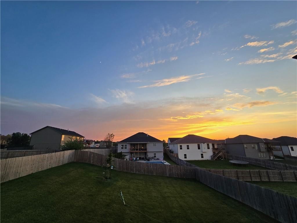 604 SW Meadowood Drive — photo 29