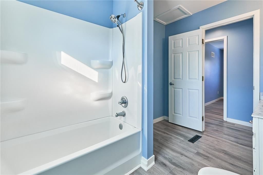 200 E Hulett Street — photo 19
