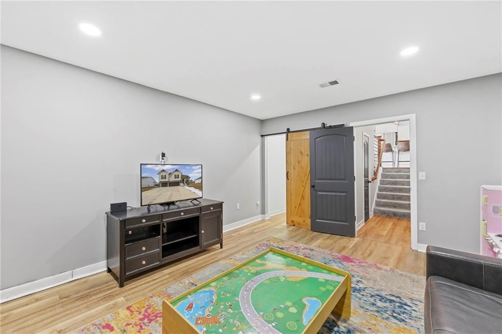 3727 NW 95th Street — photo 36
