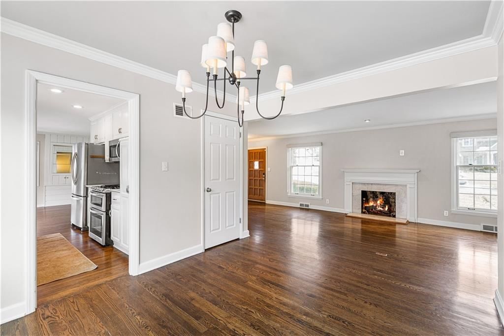 8302 CHEROKEE Lane — photo 10