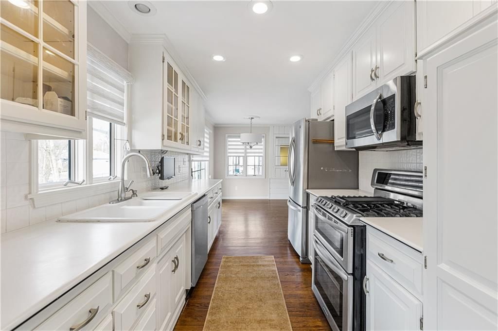 8302 CHEROKEE Lane — photo 11