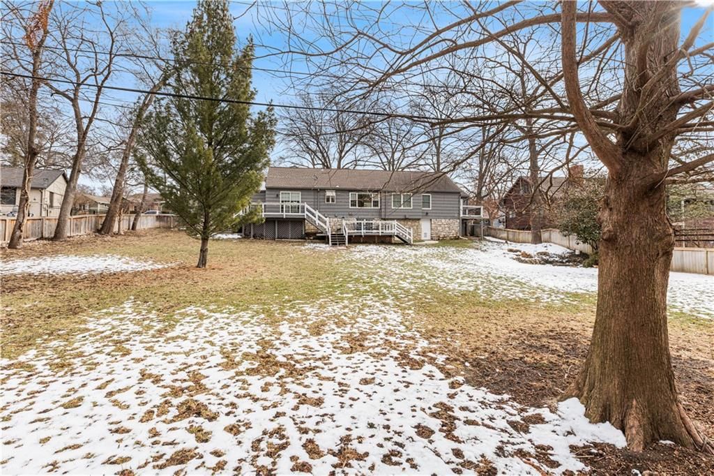 8302 CHEROKEE Lane — photo 32