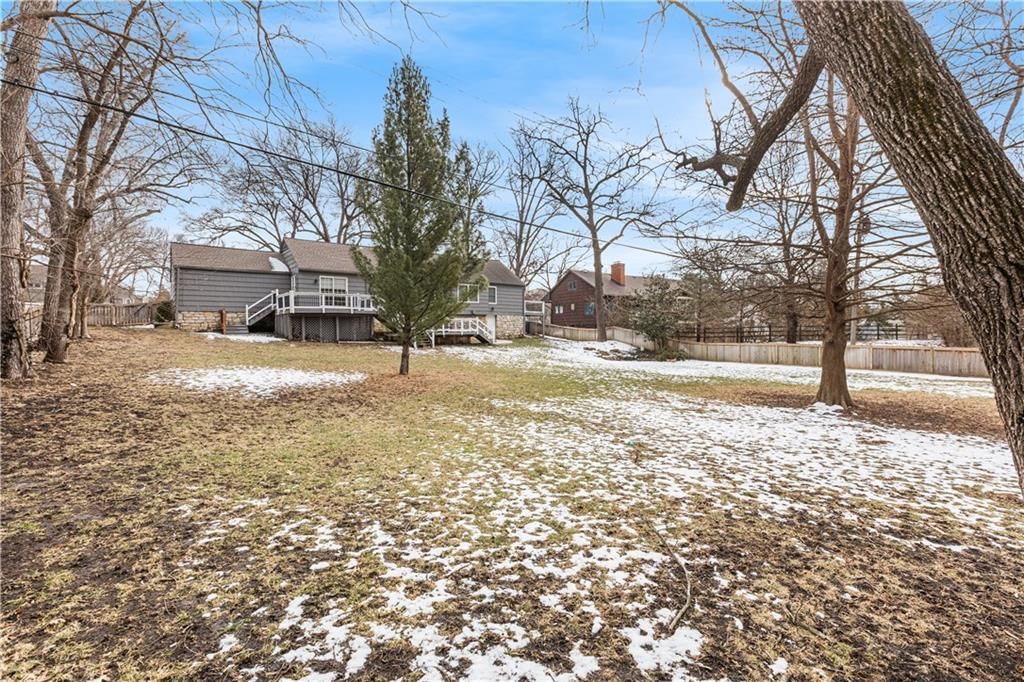 8302 CHEROKEE Lane — photo 33