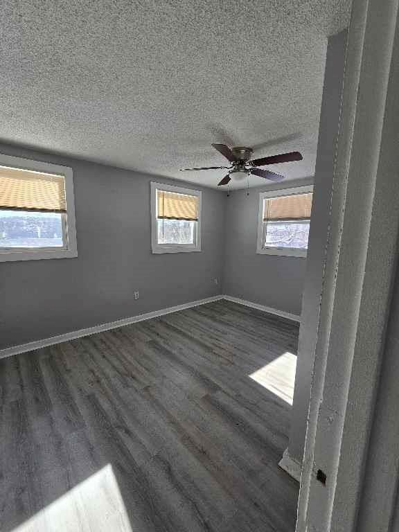 4330 Merriam Drive — photo 5
