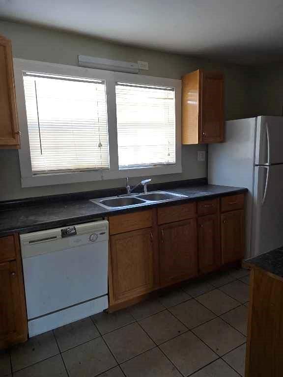 4330 Merriam Drive — photo 17