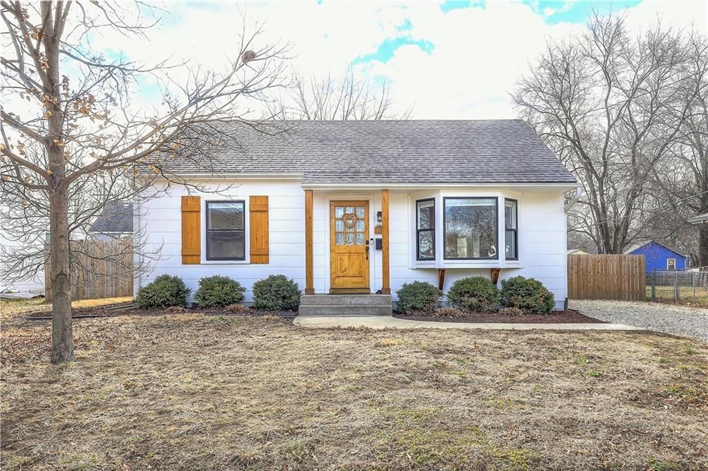 619 E Loula Street — photo 3