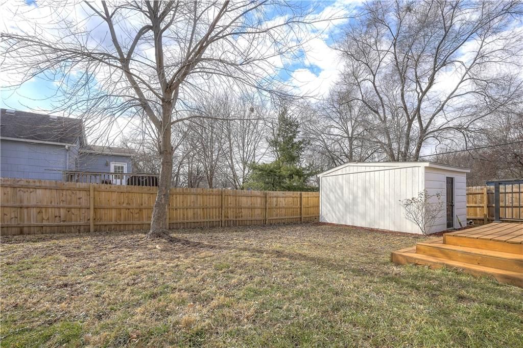 619 E Loula Street — photo 21