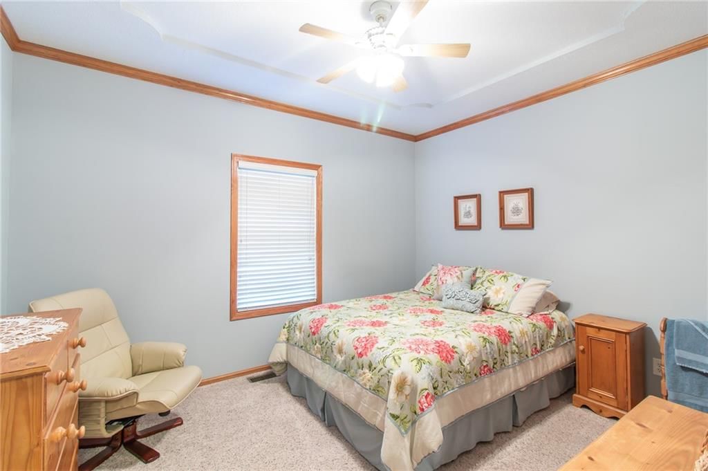 908 Golden Eagle Trail — photo 23