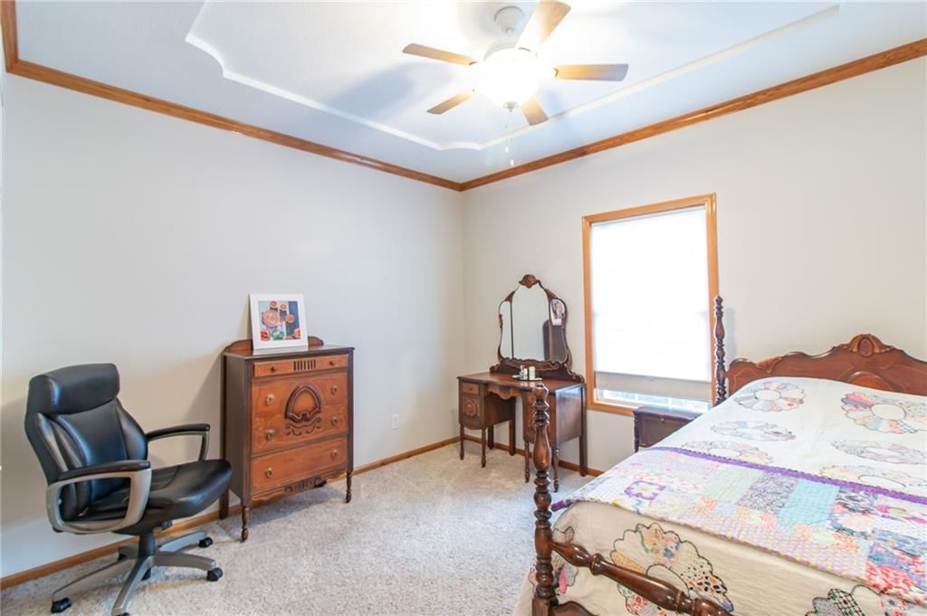 908 Golden Eagle Trail — photo 24