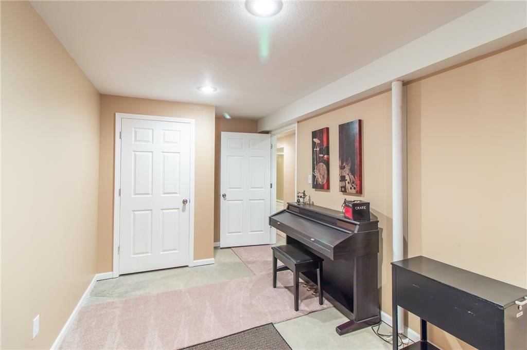 908 Golden Eagle Trail — photo 29