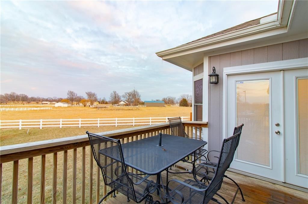 908 Golden Eagle Trail — photo 35