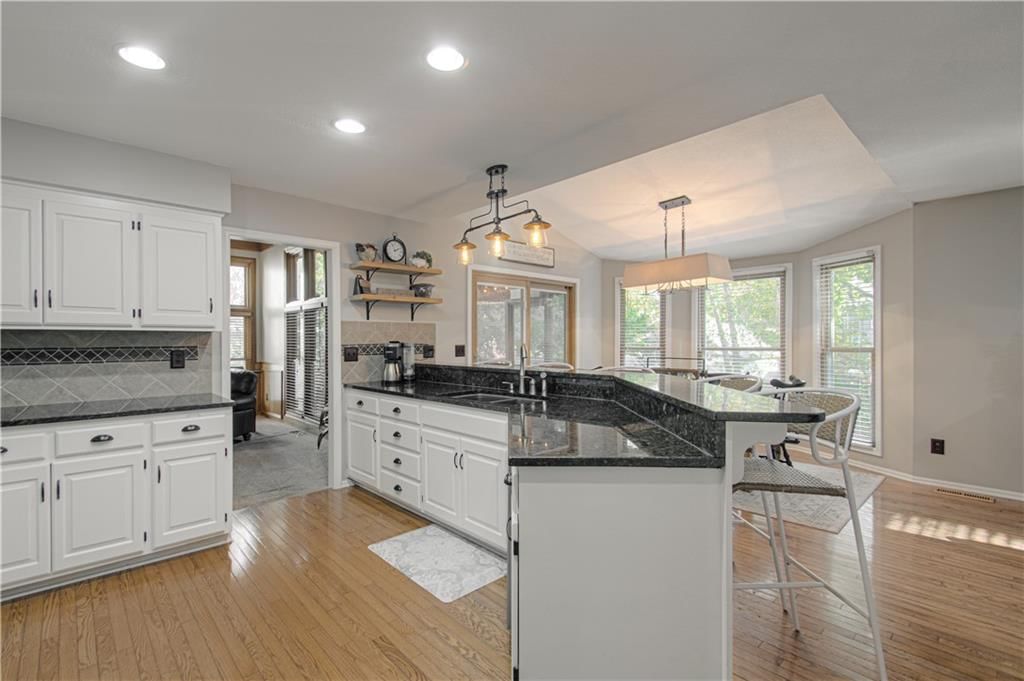 15749 W 137th Street — photo 13