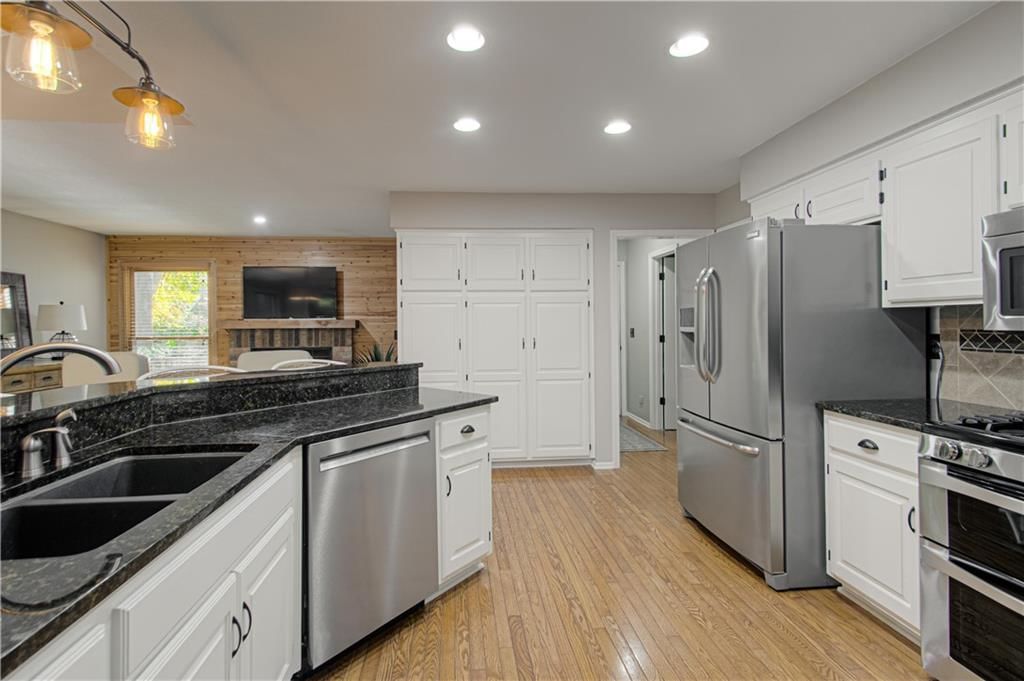 15749 W 137th Street — photo 15