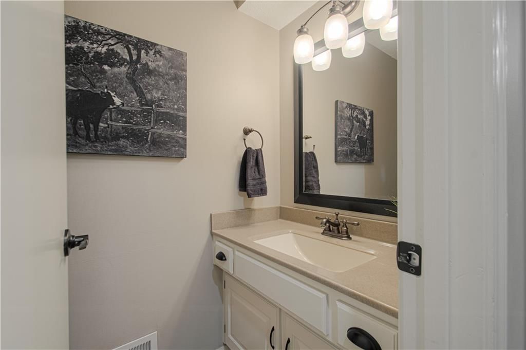 15749 W 137th Street — photo 18