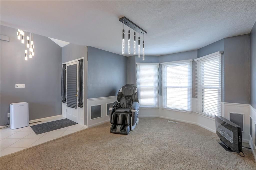 3336 S COCHISE Avenue — photo 8