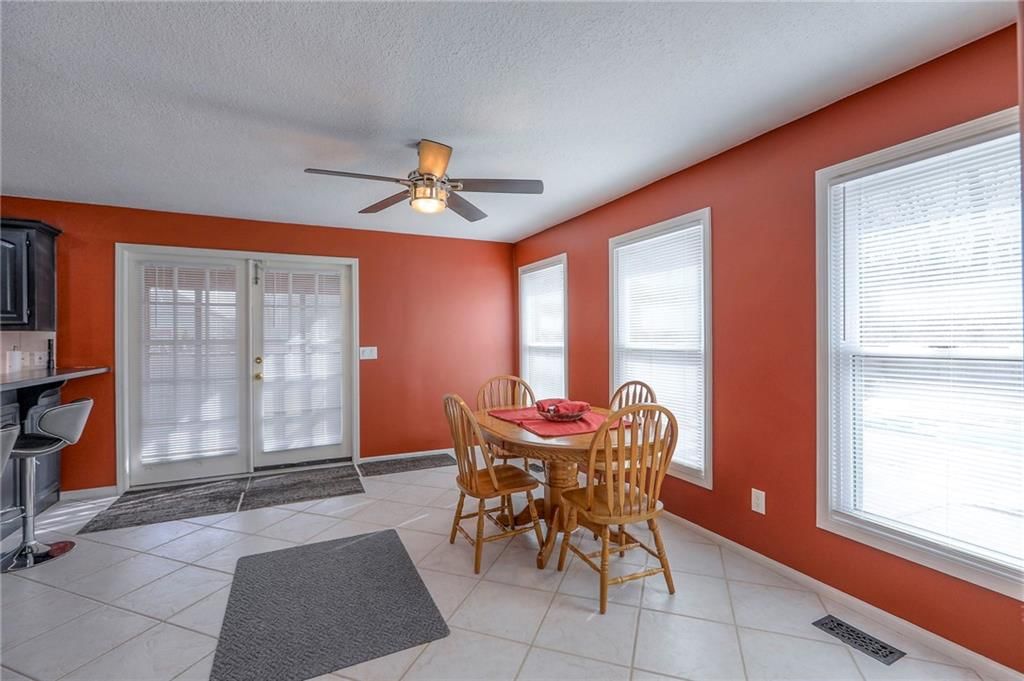 3336 S COCHISE Avenue — photo 20
