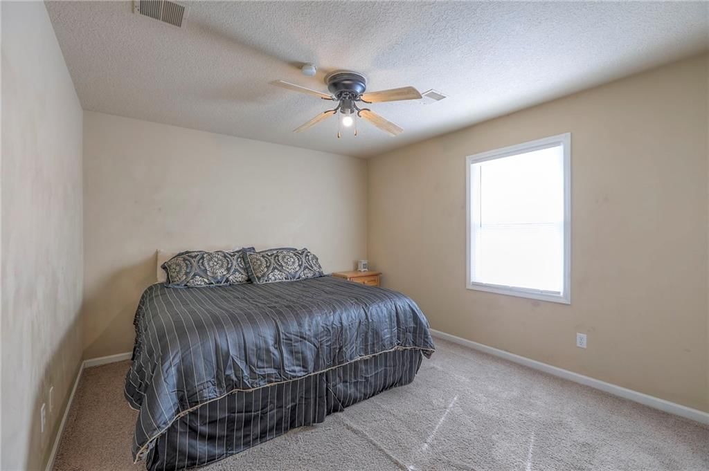 3336 S COCHISE Avenue — photo 40