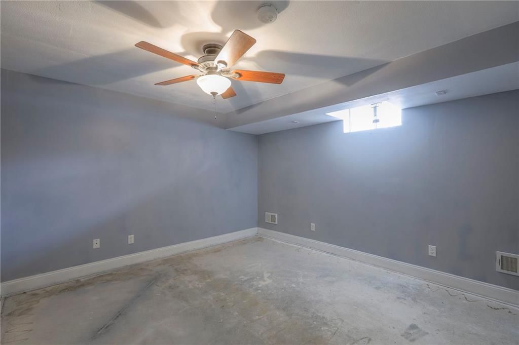 3336 S COCHISE Avenue — photo 45