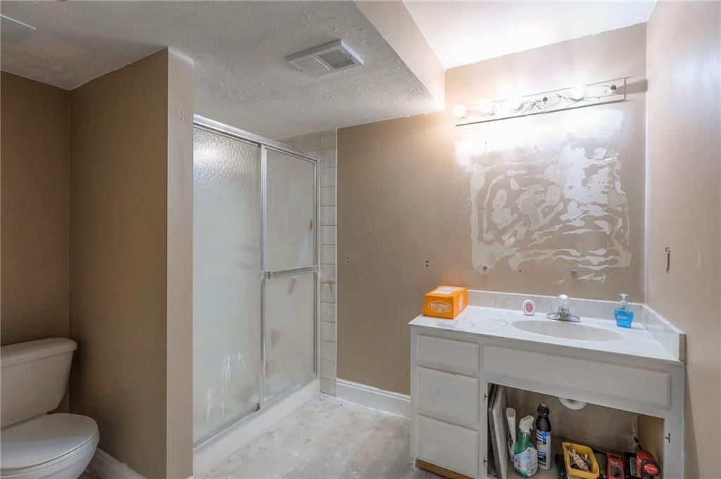 3336 S COCHISE Avenue — photo 47