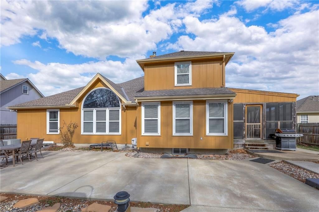 3336 S COCHISE Avenue — photo 53