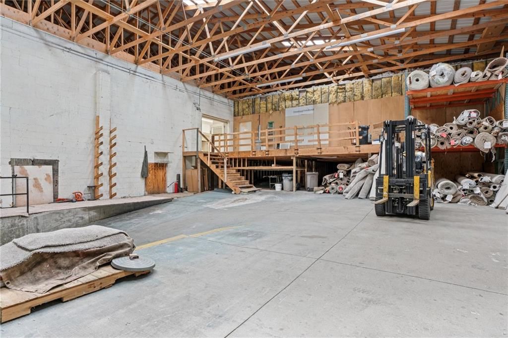 202 W North Main Street — photo 30