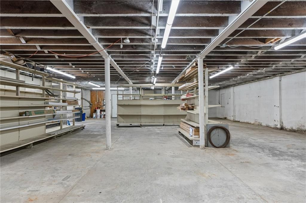 202 W North Main Street — photo 33