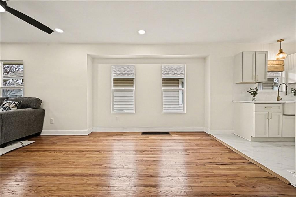 1020 E 22nd Avenue — photo 7