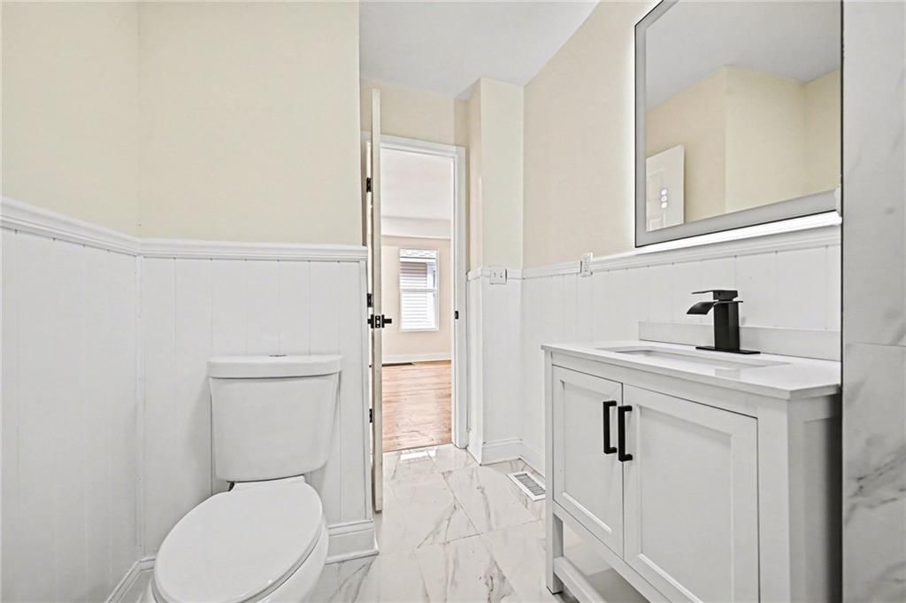 1020 E 22nd Avenue — photo 18