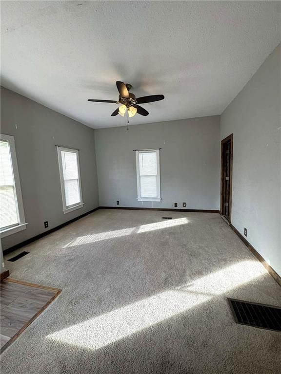 1215 E 4TH Street — photo 2