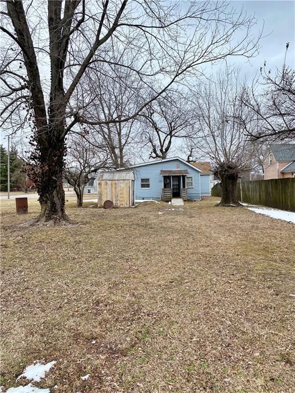 609 N Smelter Street — photo 24