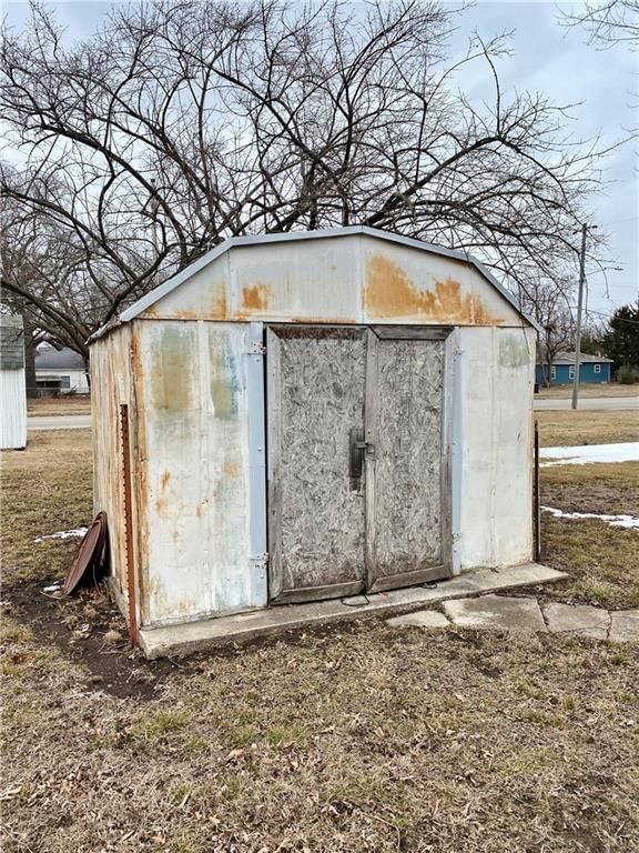 609 N Smelter Street — photo 25