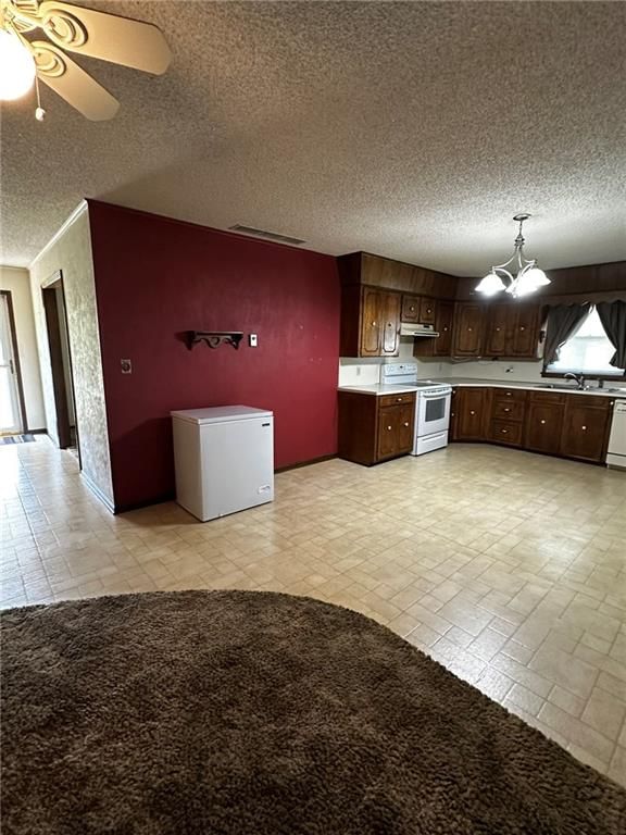 1808 W Quincy Street — photo 9