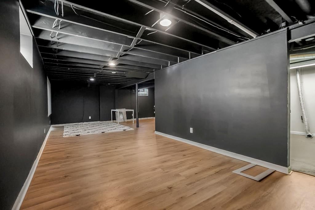 10816 Oak Street — photo 27