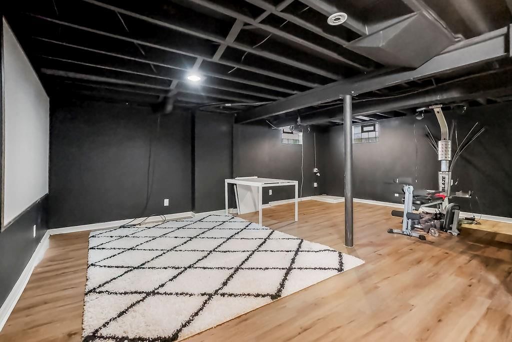 10816 Oak Street — photo 29