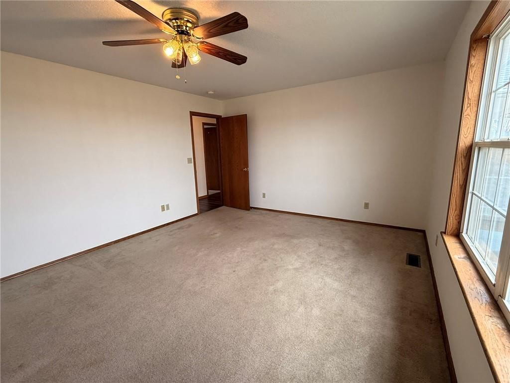 1007 N Main Street — photo 12