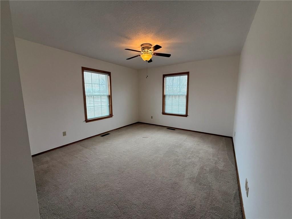 1007 N Main Street — photo 13