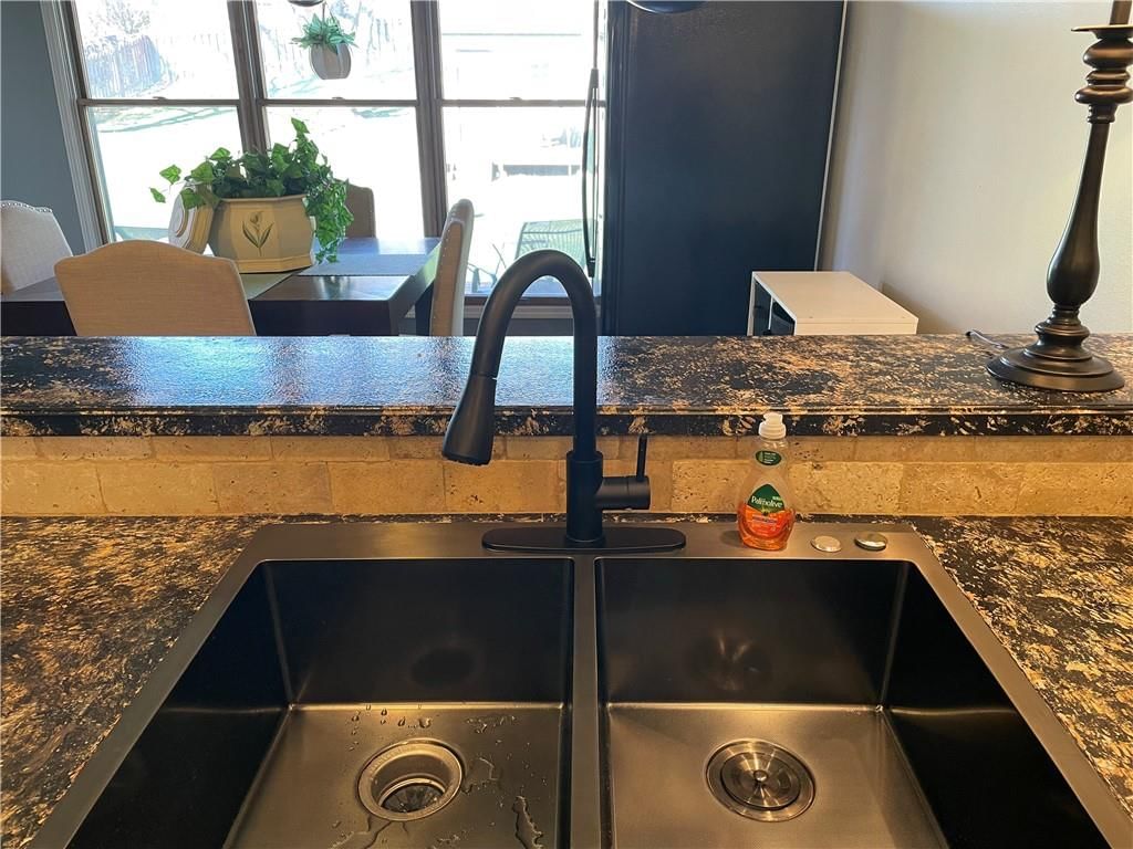 189 Canyon View Drive — photo 6