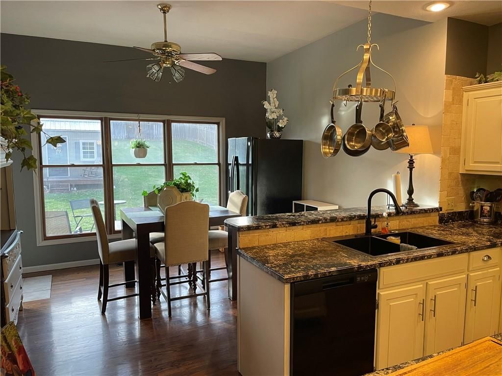 189 Canyon View Drive — photo 8