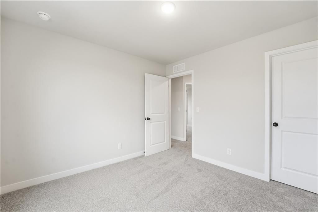 9641 N Colrain Avenue — photo 25