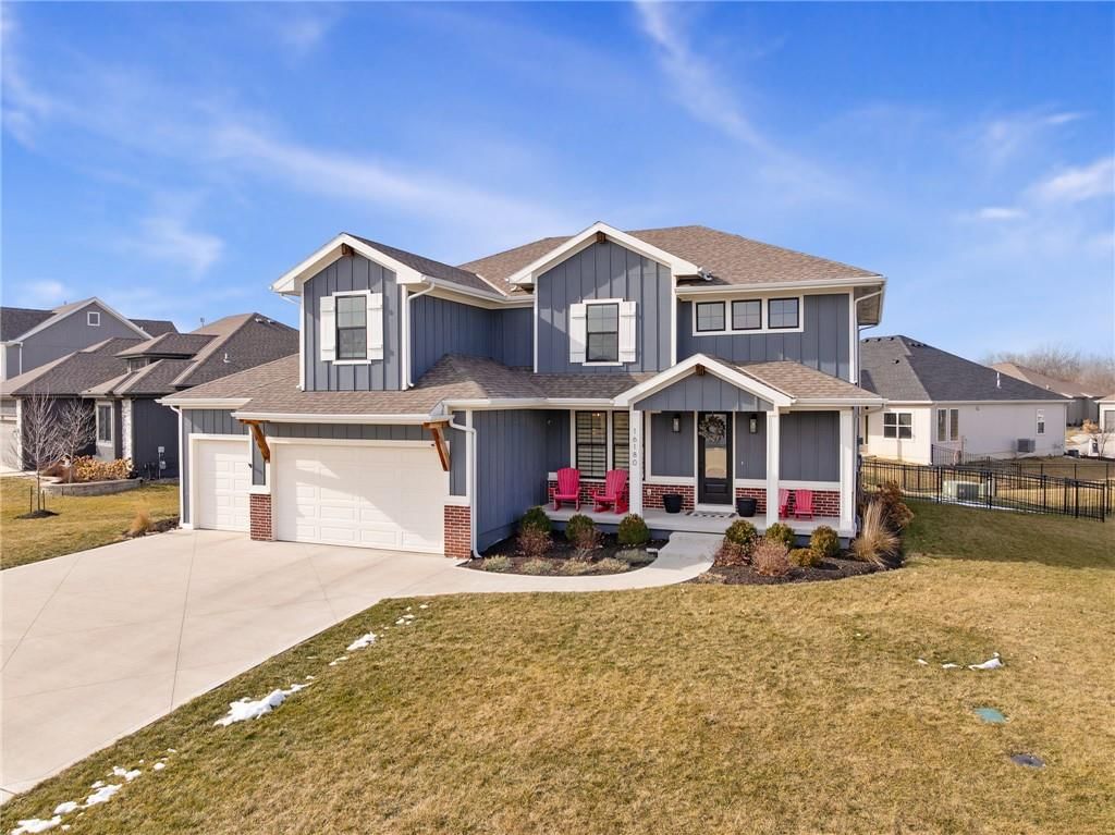 16180 W 165th Terrace, Olathe, KS