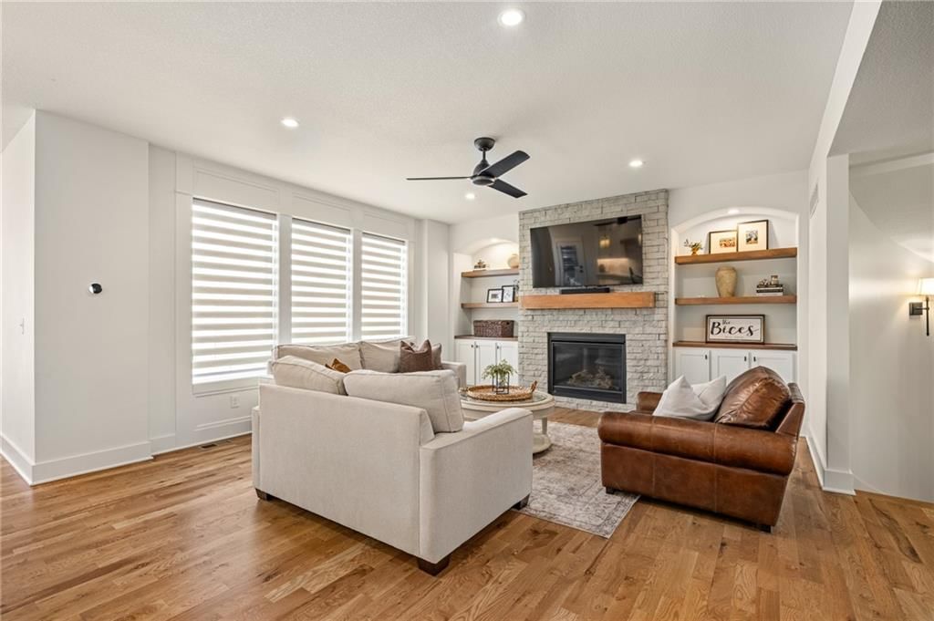 16180 W 165th Terrace — photo 24