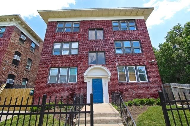 3201-3211 Broadway Street — photo 2