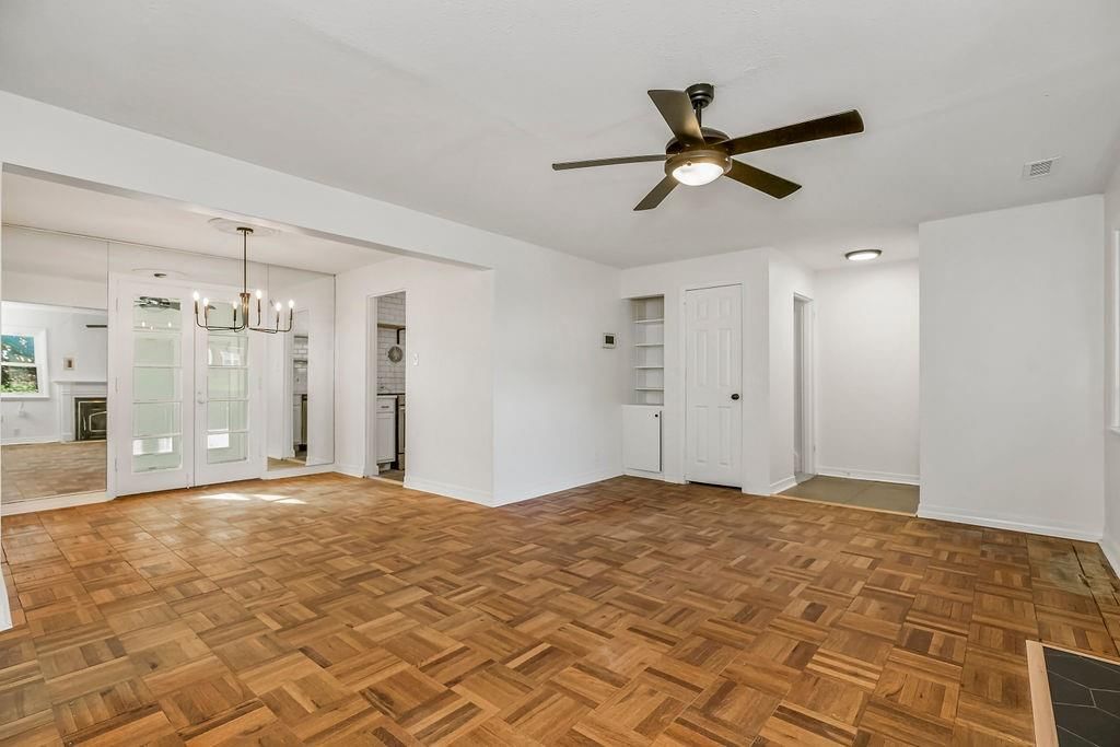4428 N MONROE Avenue — photo 9