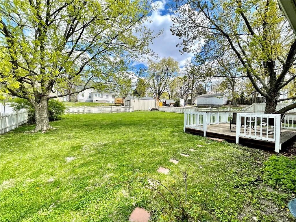 320 W EDWARDS Street — photo 6