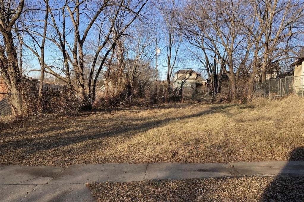 2634 Denver Avenue — photo 1