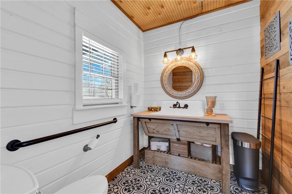 23223 Buford Road — photo 36