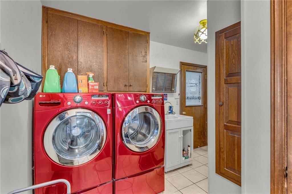 141 & 127 SW Urish Road — photo 20