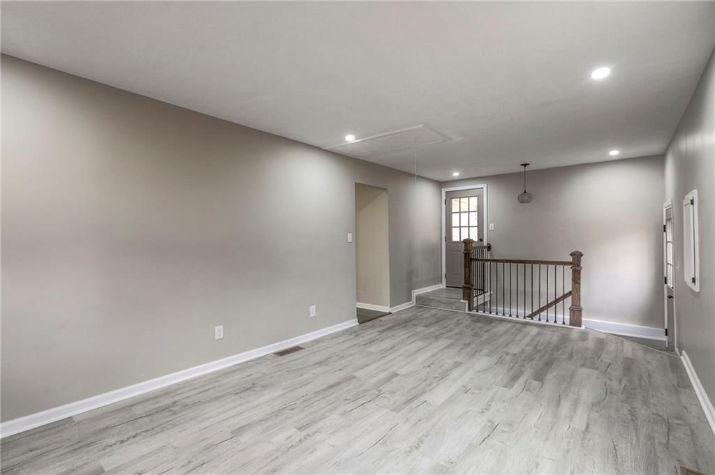 8819 E 80th Terrace — photo 12