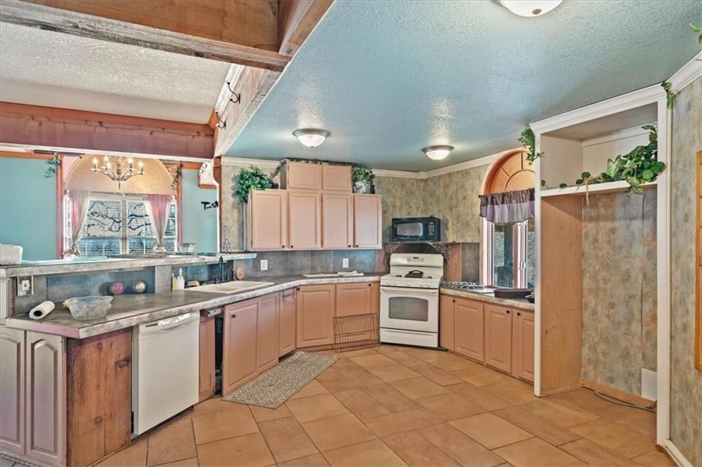 22599 Fall Leaf Drive — photo 11
